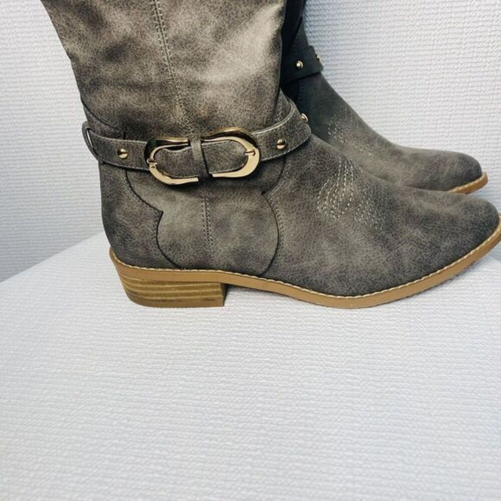 Comfort Women's 8M Weathered Grey Knee High Western‎ Stud Buckle Side Zip Boots
